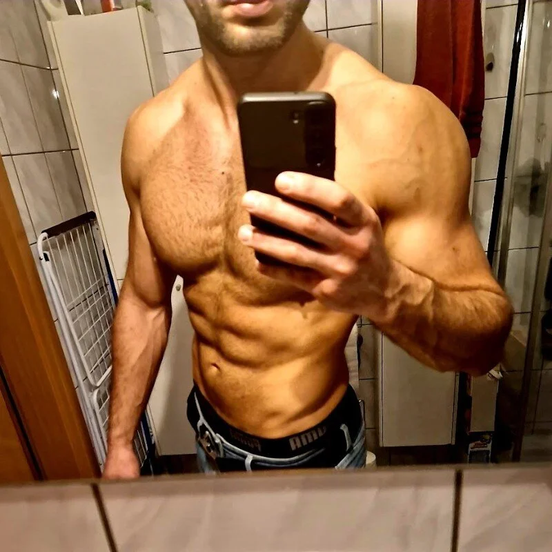 deexee profile photo