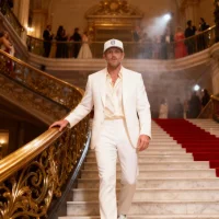 FrankieBlueEyes69 头像图片