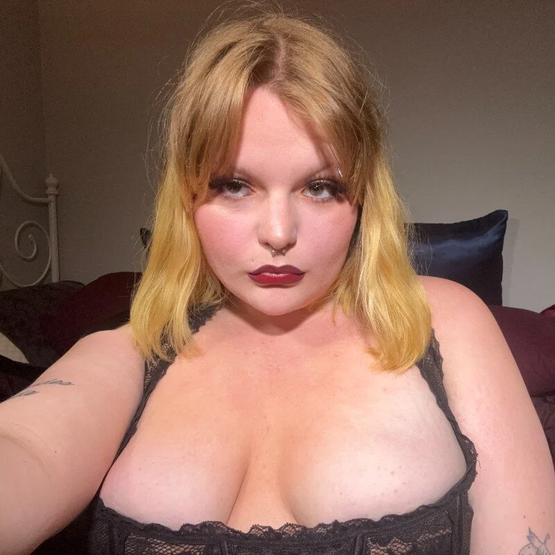 MistressRavenValentine profile photo