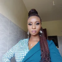 TeaseNGlow's Profile Pic