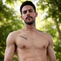 Leo_Vesper Adlı Modelin Avatarı