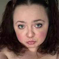 oops_madi_1999 的個人資料圖片