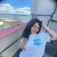 NoMoneyNooHoney webcam