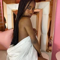 Gambar Profil lauren_hornyy69