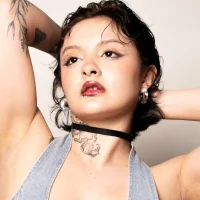 _EmilyRouge_ Gambar Avatar