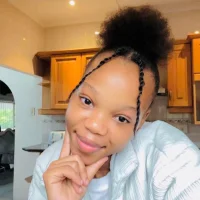 KinkyCreamyBunny's Avatar Pic