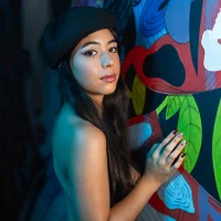 CristineCaru's Avatar Pic