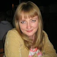 JulixQueens3's Profile Pic