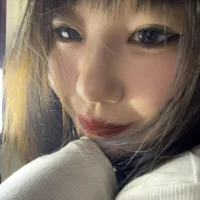 YiYi-12138s profilbillede