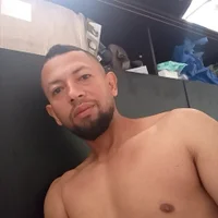 Edmoralescas's Profile Pic