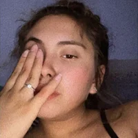 HoneyAndFlowers21's Avatar Pic