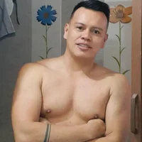 Slave1506's Profile Pic