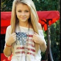 Blond_Elza's Profile Pic
