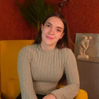 HanhHat's Profile Pic