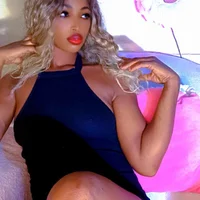 SexyNicole17