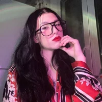 MichelleClark2's Profile Pic