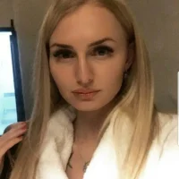 Cecillie's Profile Pic