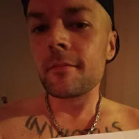 Nylonbuebchen's Avatar Photo