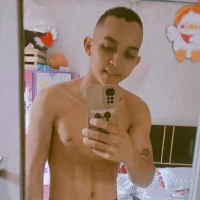 yezsy's Profile Pic