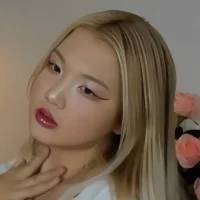 YumiSpark's Profile Pic