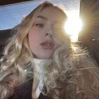 liyastar_'s Avatar Pic
