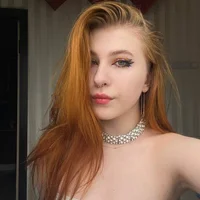 Caroline_Instapussy's Avatar Pic