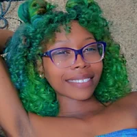 PoppySinns's Profile Pic