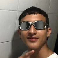 042354's Profile Pic