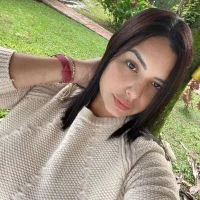 Mia_Bigtits