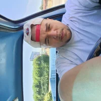 mommalovespoppaafterhours's Profile Pic