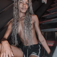 negrahott profiképe