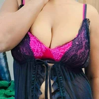 Nightqeen1's Profile Pic