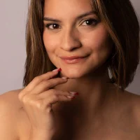 Angie_Pirss 的個人資料圖片