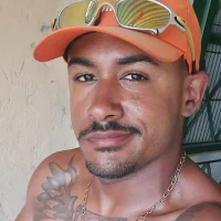 lukaas-69's Profile Pic