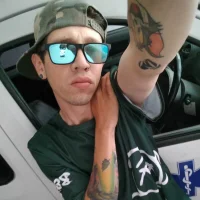 Caritaboy's Offline Chat Room