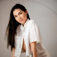 Divine_Madeleine's Avatar Pic