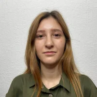 AlmaCross's Profile Pic