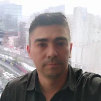 ces1006's Profile Pic