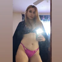 cece2wett's Profile Pic