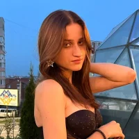 CosmoGirll's Profile Pic