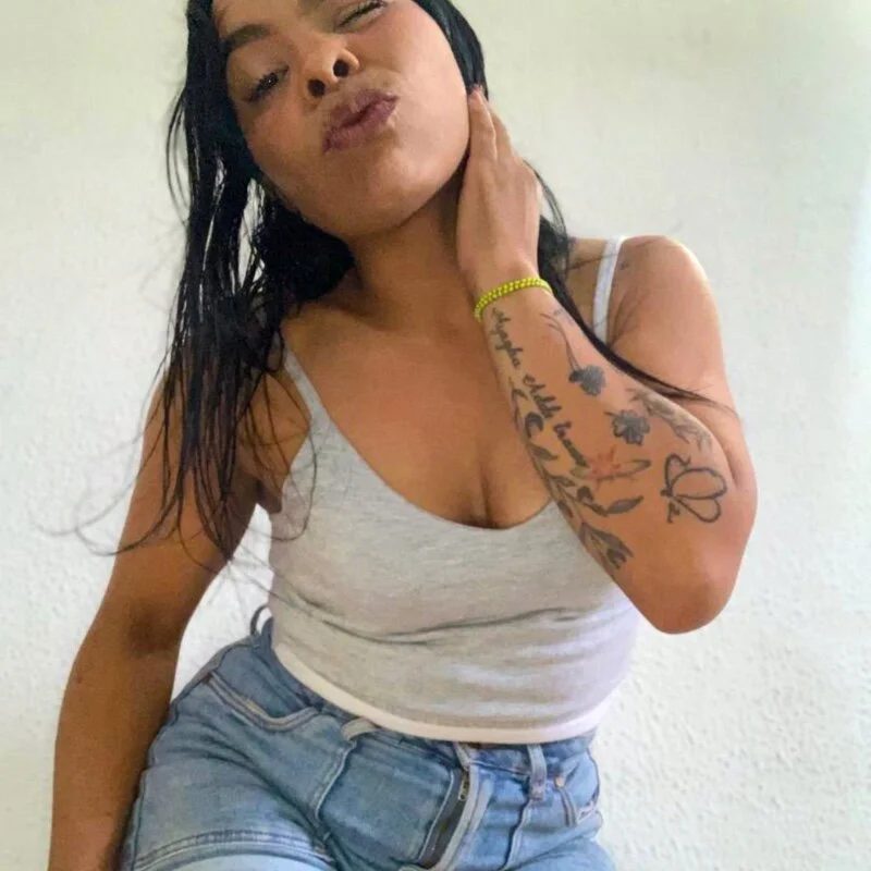 ArielValeria profile photo