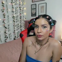 Sofia_281's Profile Pic