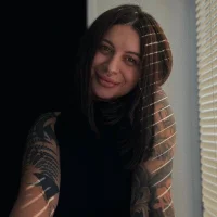 Vi__tasty's Profile Pic