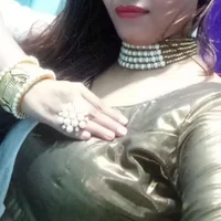 Olivia08