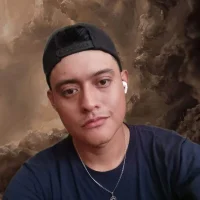 emmanuel180797's Profile Pic