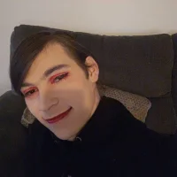 RubyDream420's Avatar Pic