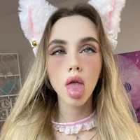 KatieCharm - Profil Fotoğrafı