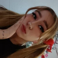 emma_cook_ Adlı Modelin Avatarı