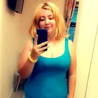sweetlory32's Profile Pic
