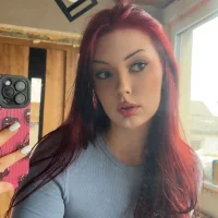 RosalineVelvet Offline Chatraum